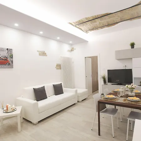 Laterano 250 - Colosseo *